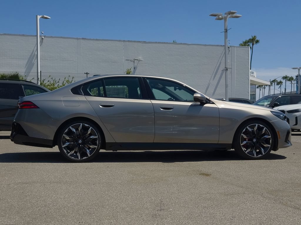 New 2027 BMW 530i w/ M Sport Package RWD image 3
