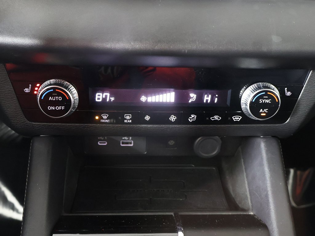 Used 2022 Mitsubishi Outlander SEL Black Edition image 48