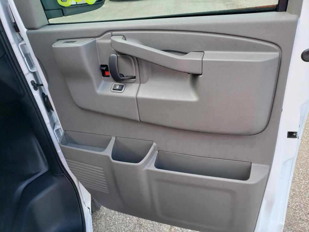 New 2025 Chevrolet Express 2500 w/ Communications Package RWD image 16
