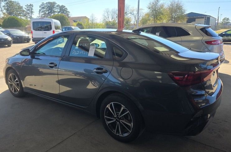 Used 2024 Kia Forte LXS image 4