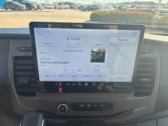 Used 2022 Ford Transit 350 XLT image 26