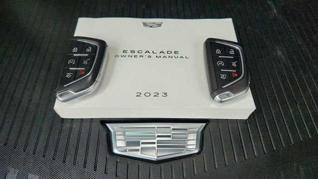 Used 2023 Cadillac Escalade Premium Luxury w/ Performance Package image 68