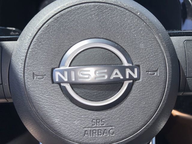 Used 2022 Nissan Pathfinder Platinum w/ Lighting Package (N93) image 25