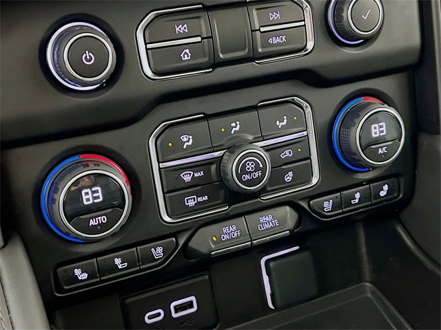 Used 2023 Chevrolet Suburban High Country w/ Advanced Technology Package image 19