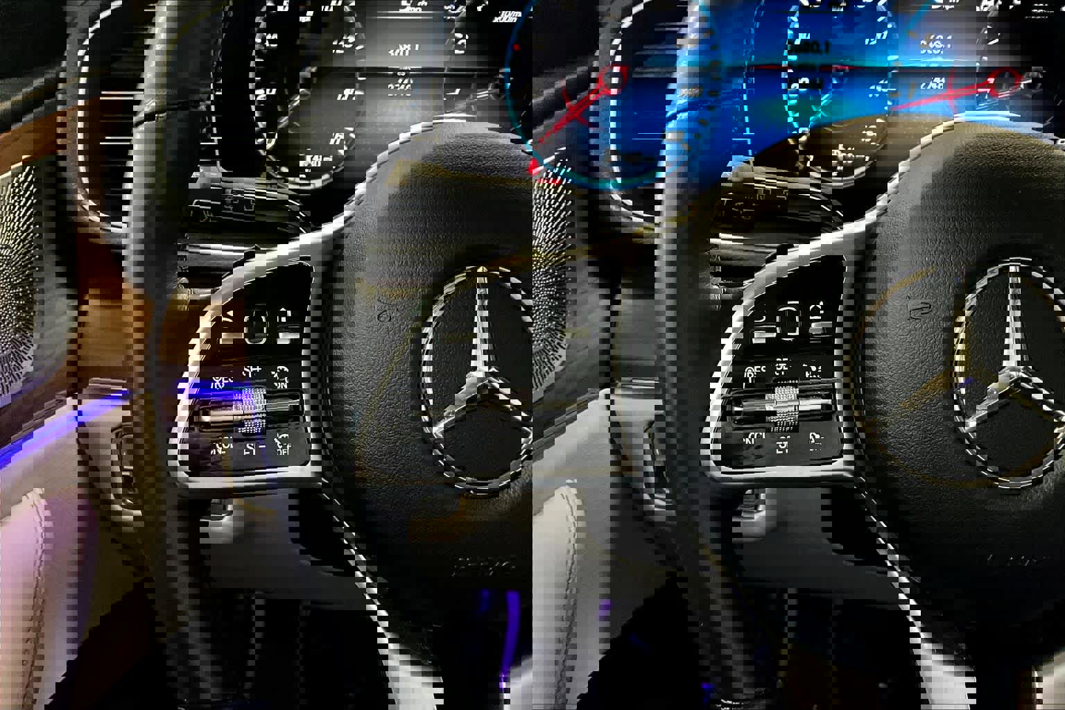 Used 2023 Mercedes-Benz GLE 350 4MATIC image 23