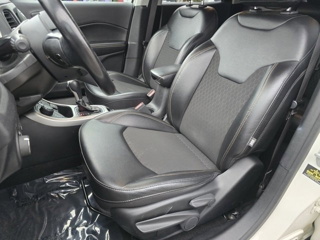 Used 2020 Jeep Compass Latitude image 5