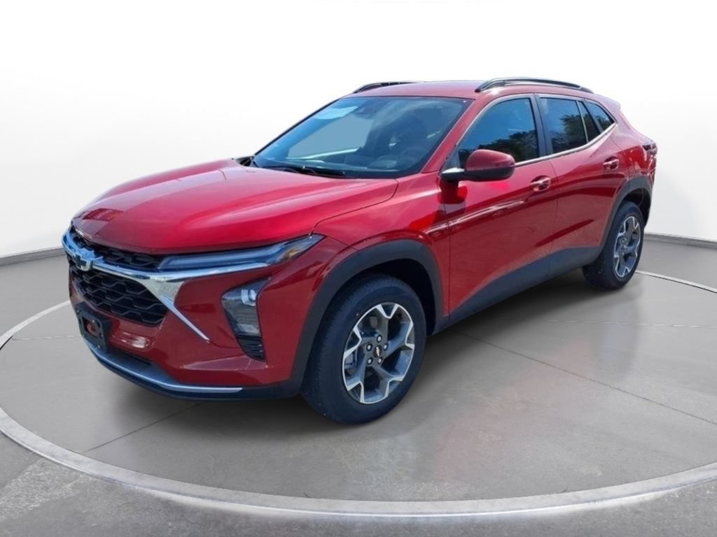 New 2026 Chevrolet Trax LT w/ LPO, Blackout Package FWD image 8