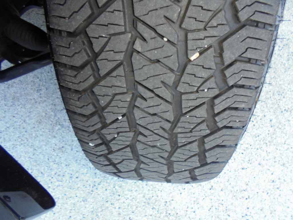 Used 2025 Nissan Frontier Pro-X RWD image 5