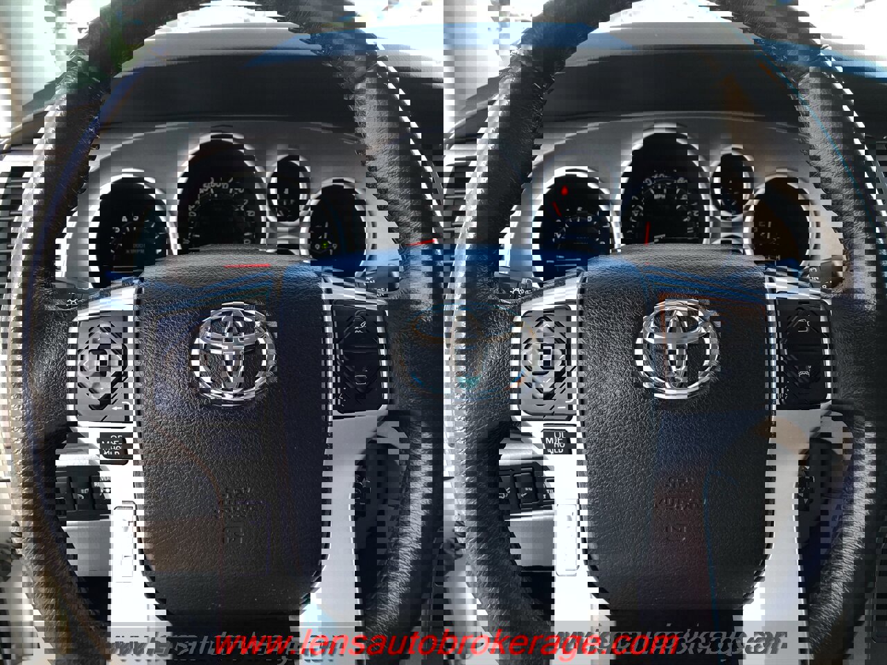 Used 2017 Toyota Sequoia Limited w/ Safety & Convenience Package image 13