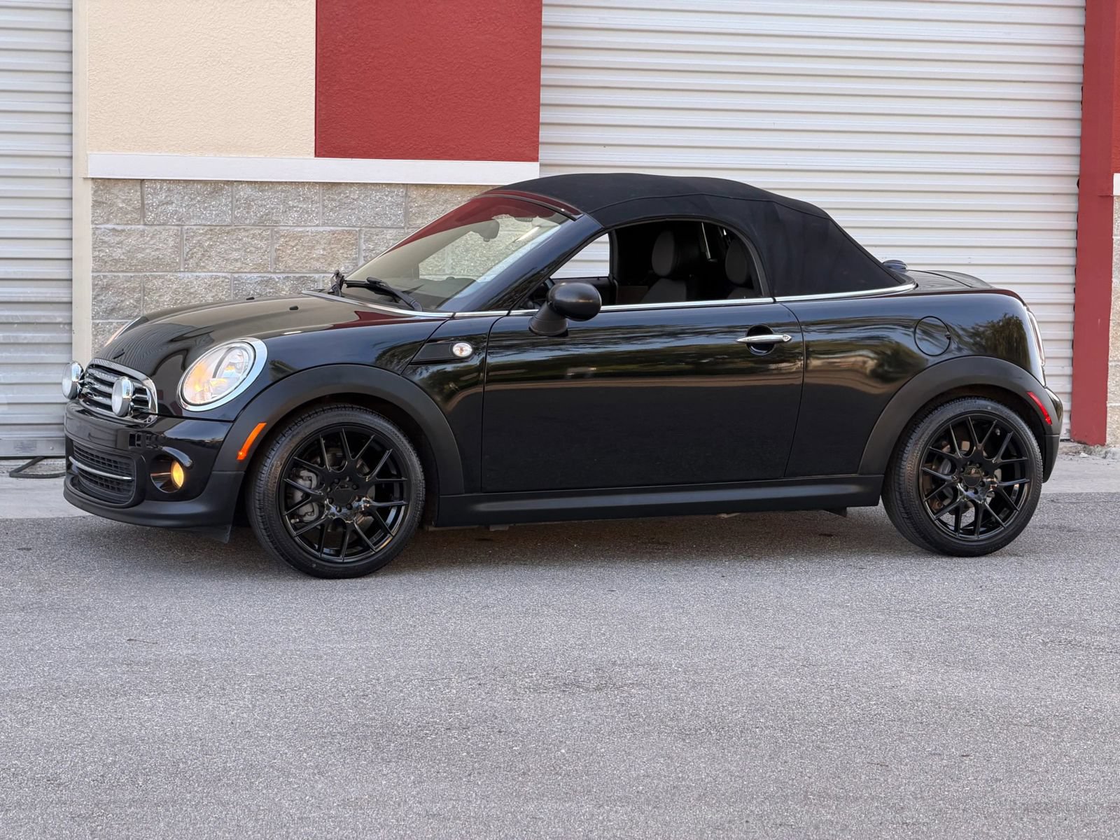 Used 2013 MINI Cooper Roadster FWD image 25
