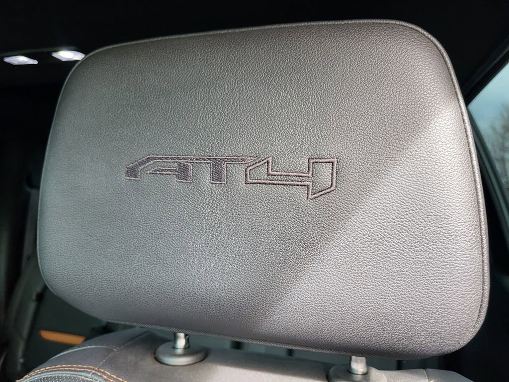 Used 2022 GMC Sierra 1500 AT4 w/ AT4 Preferred Package image 15