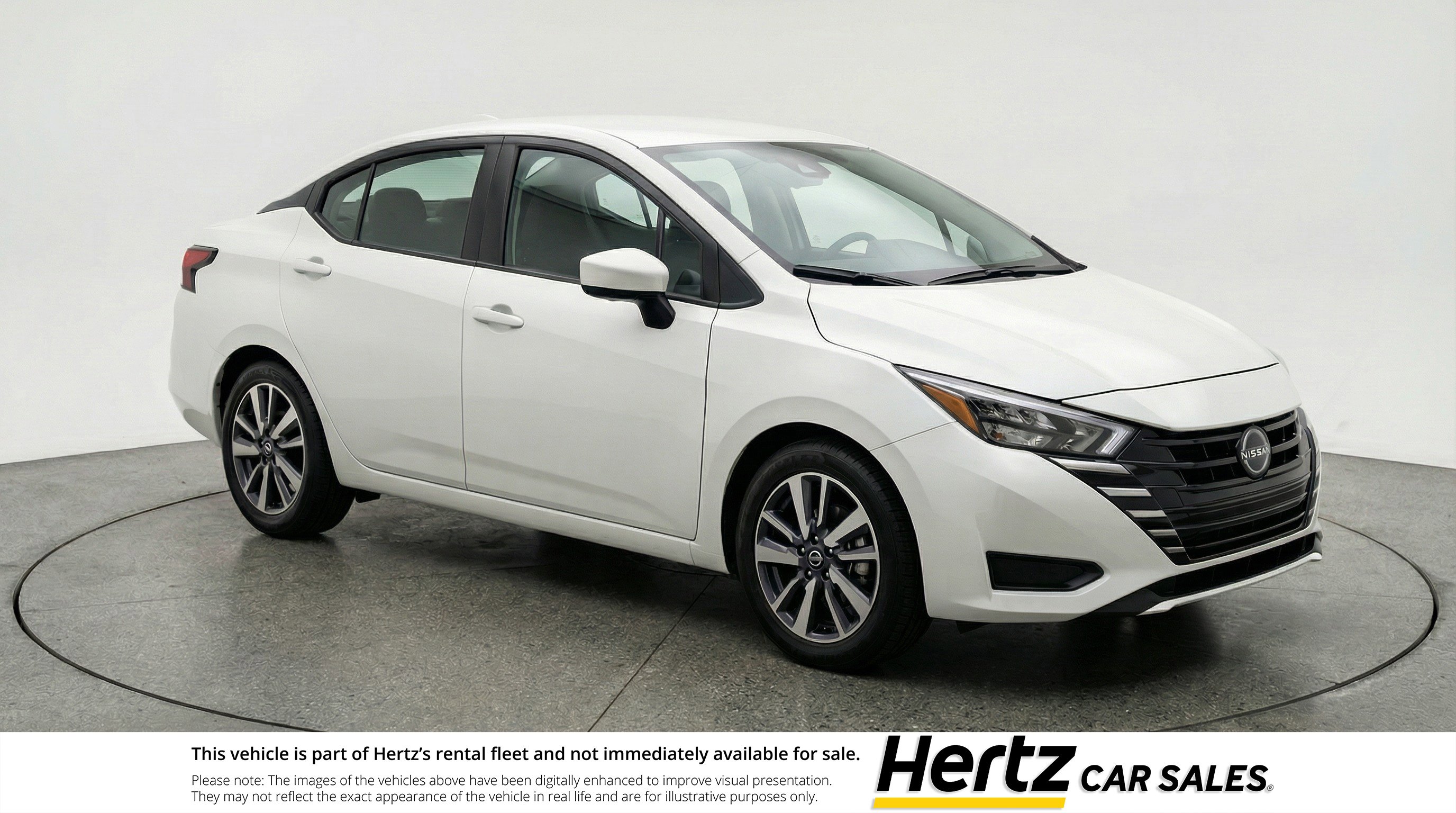 Used 2025 Nissan Versa SV FWD image 1