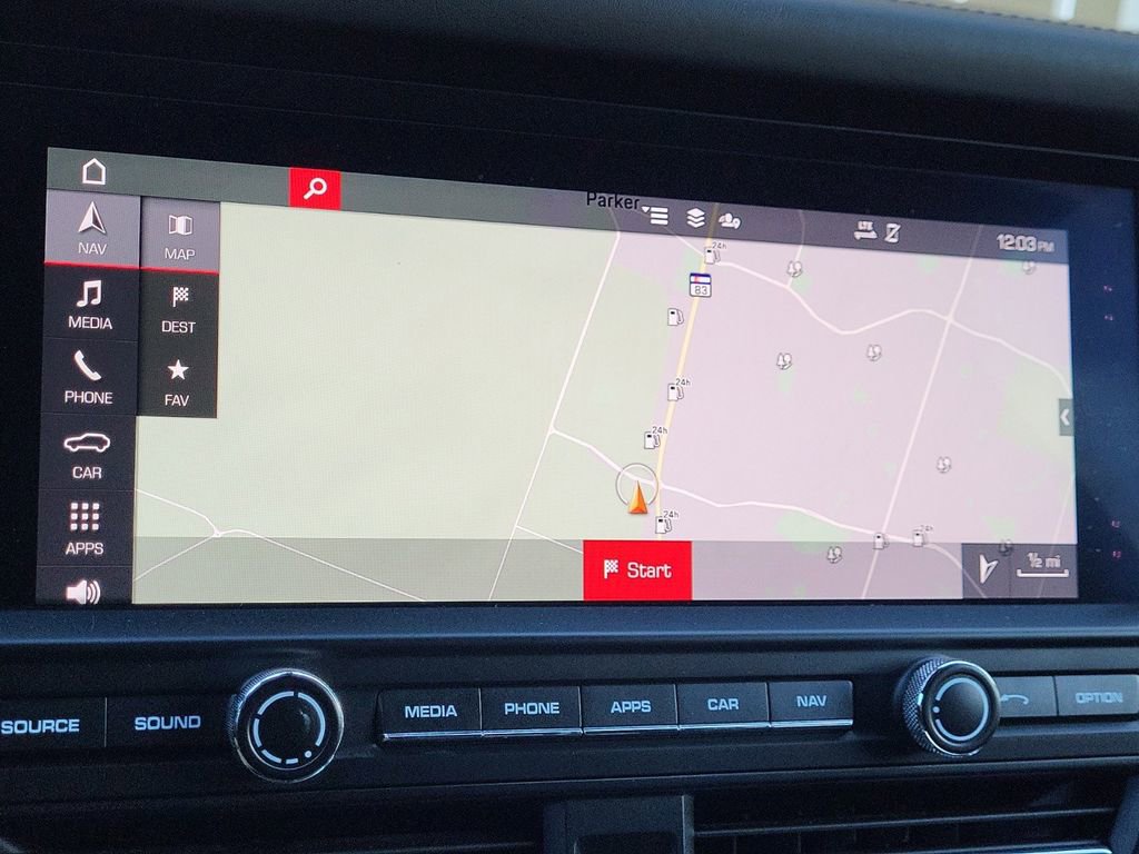 Used 2020 Porsche Macan Turbo image 24