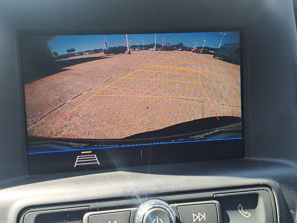 Used 2020 GMC Terrain SLE w/ Driver Convenience Package FWD image 12