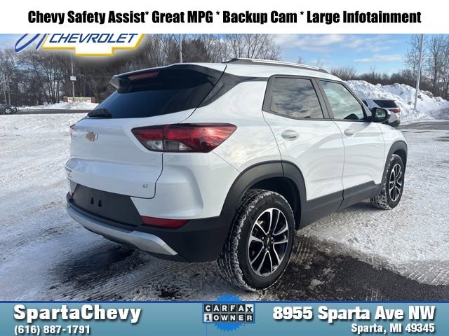 Used 2025 Chevrolet TrailBlazer LT image 3