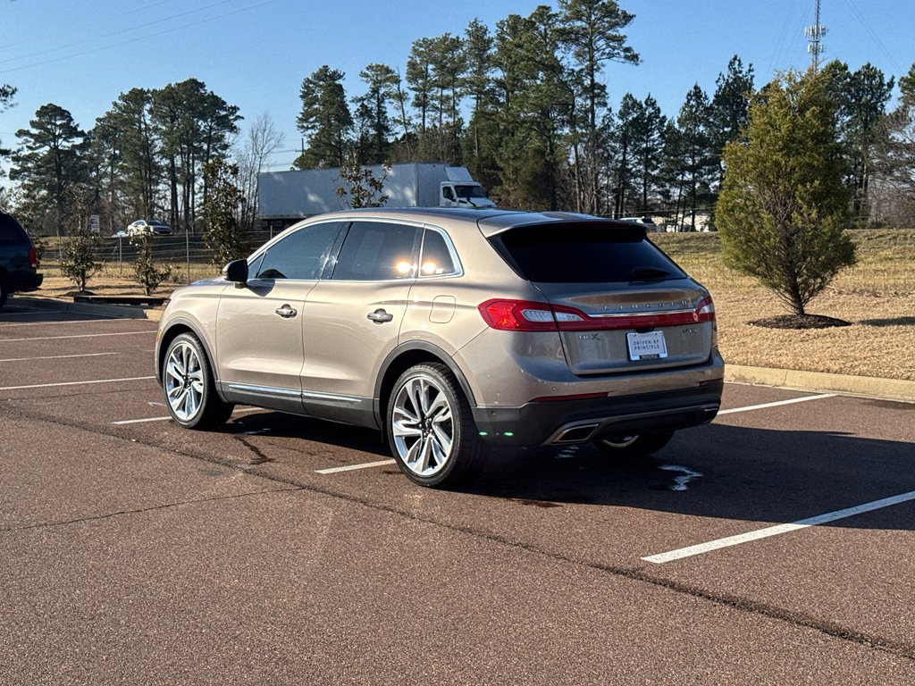 Used 2018 Lincoln MKX Reserve w/ Driver Assistance Package image 7