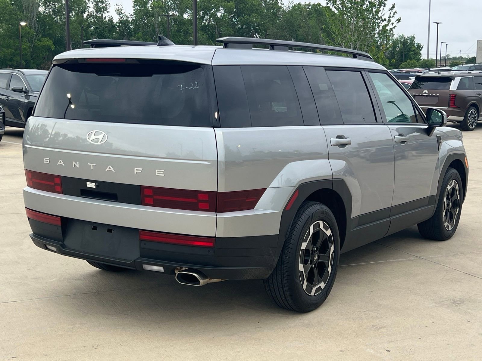 Used 2025 Hyundai Santa Fe SEL image 12