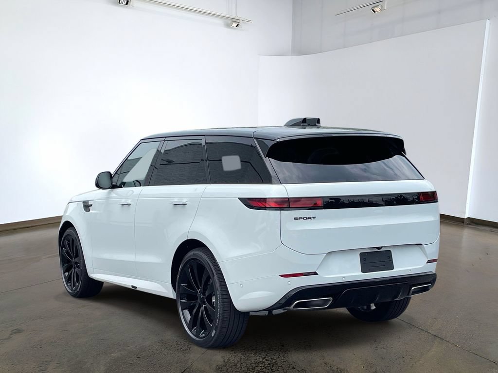 New 2026 Land Rover Range Rover Sport Dynamic SE AWD/4WD image 6