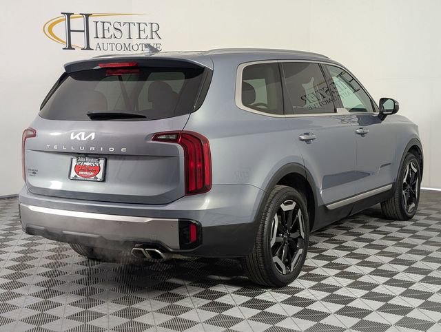 Used 2025 Kia Telluride S image 7