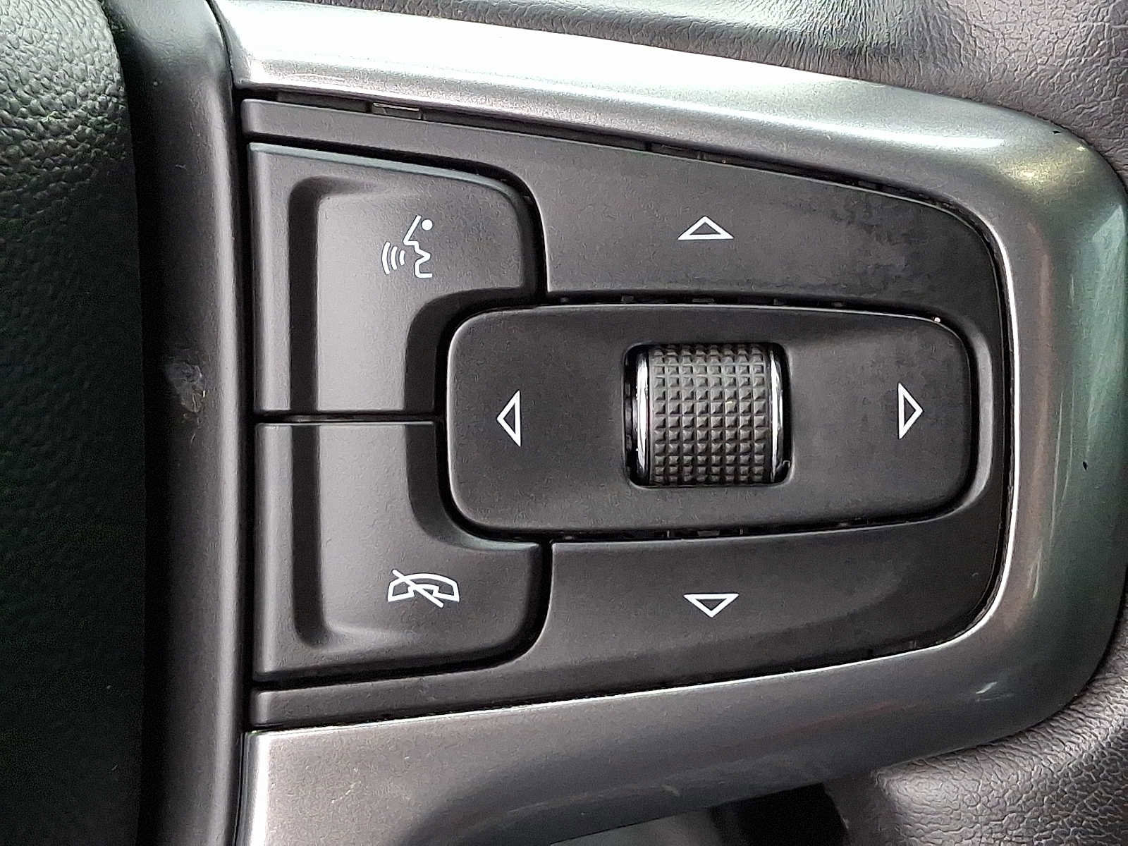 Used 2022 Chevrolet Silverado 1500 RST image 22