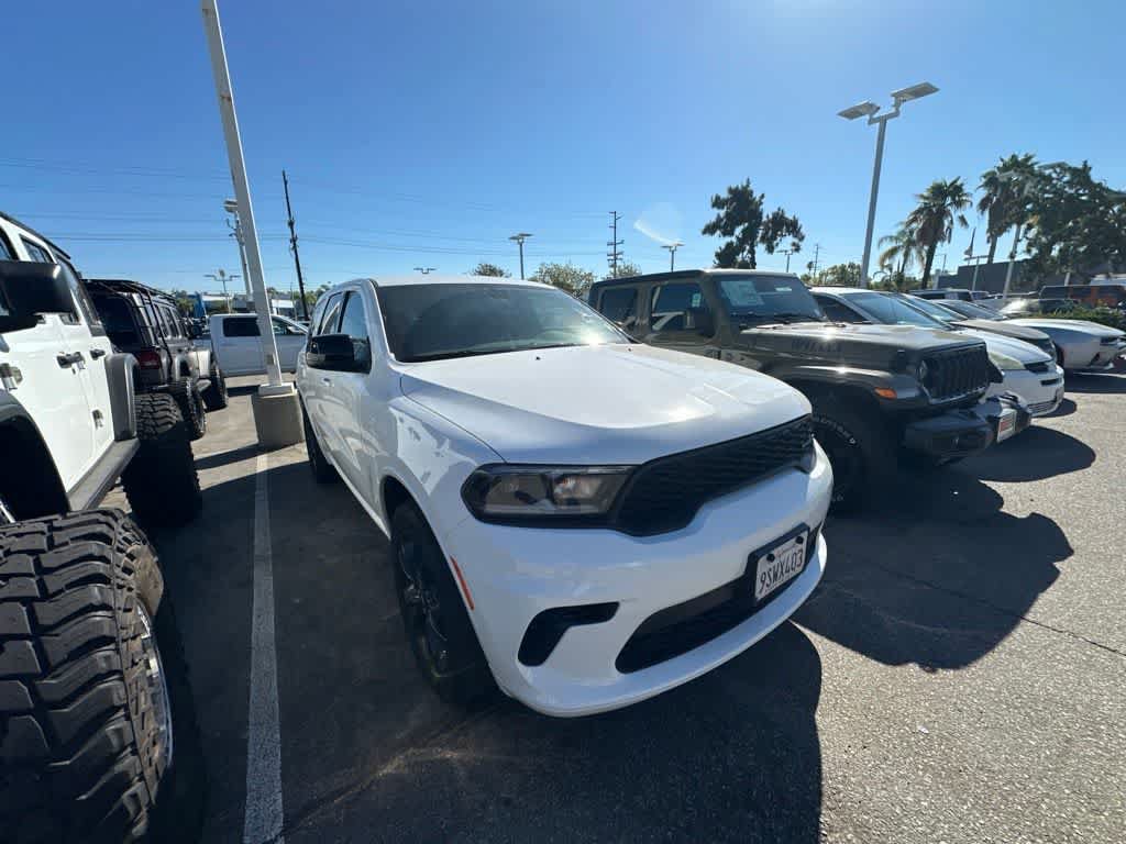 Used 2025 Dodge Durango GT AWD/4WD image 2