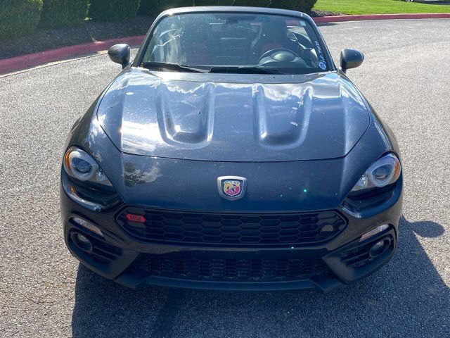 Used 2019 FIAT 124 Spider Abarth w/ Navigation & Sound Group RWD image 7