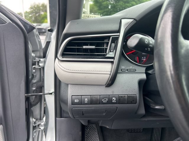 Used 2024 Toyota Camry XSE FWD image 26