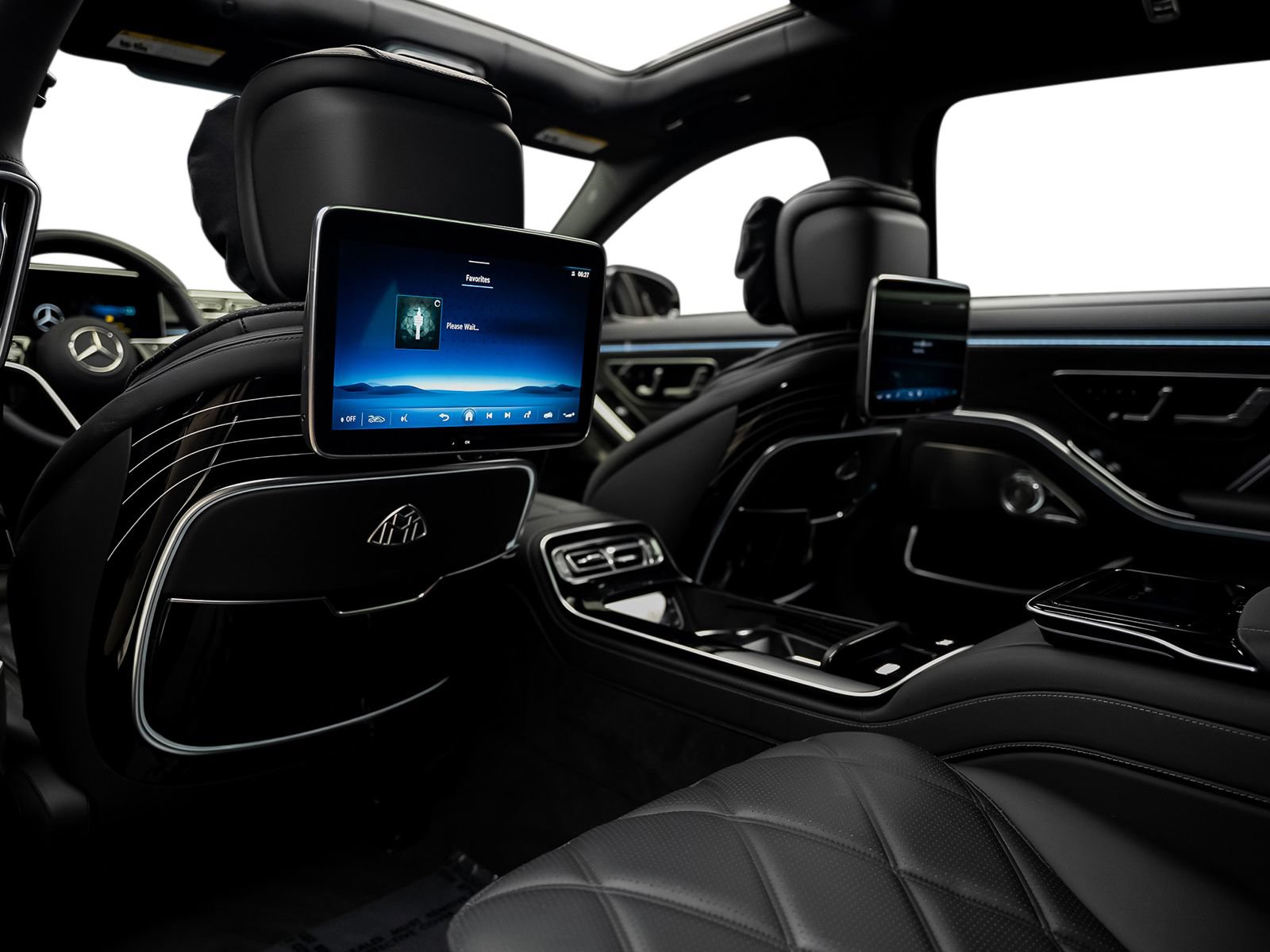 Used 2023 Mercedes-Benz Maybach S 680 4MATIC image 43