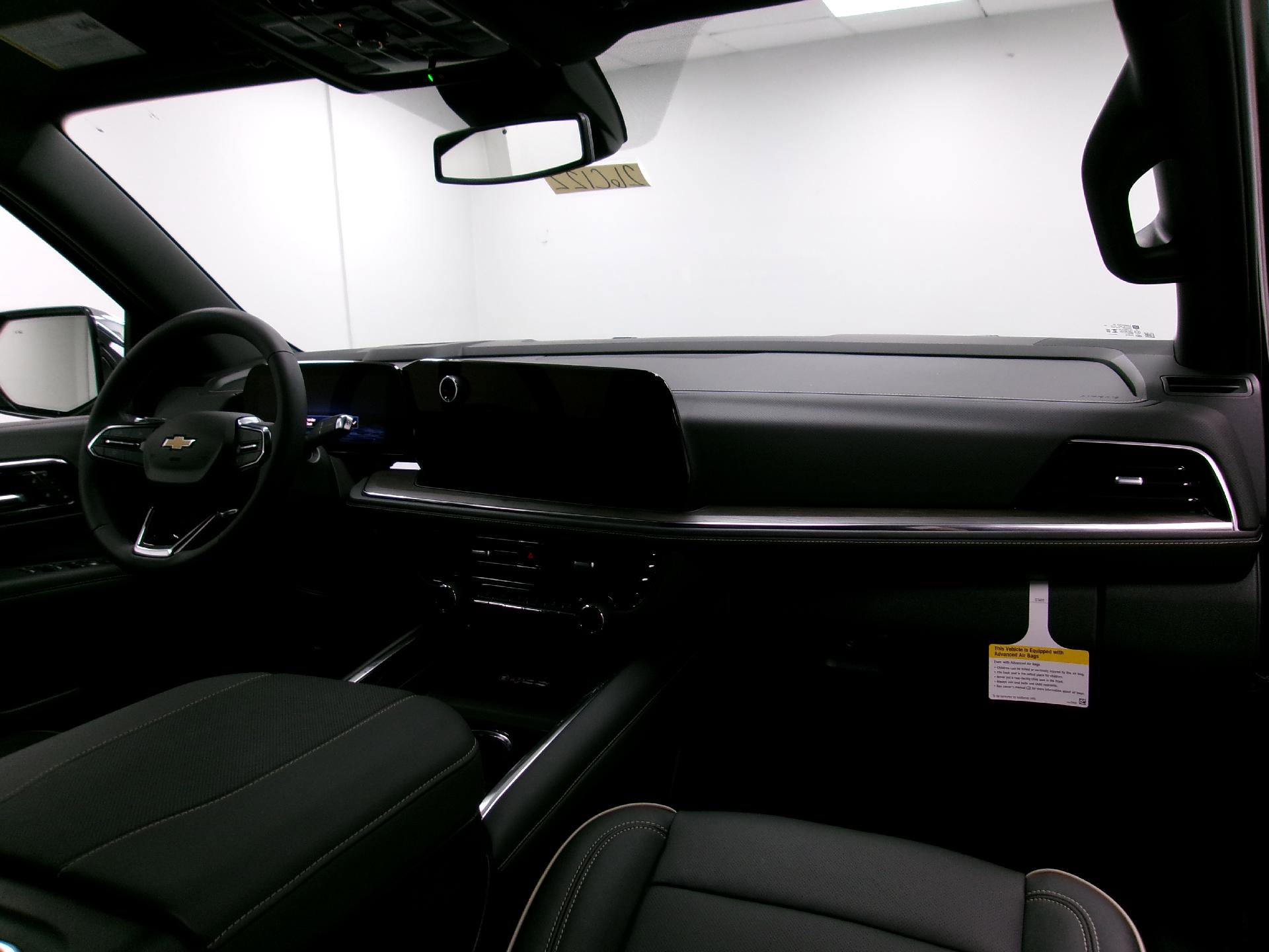 New 2026 Chevrolet Tahoe Premier image 3