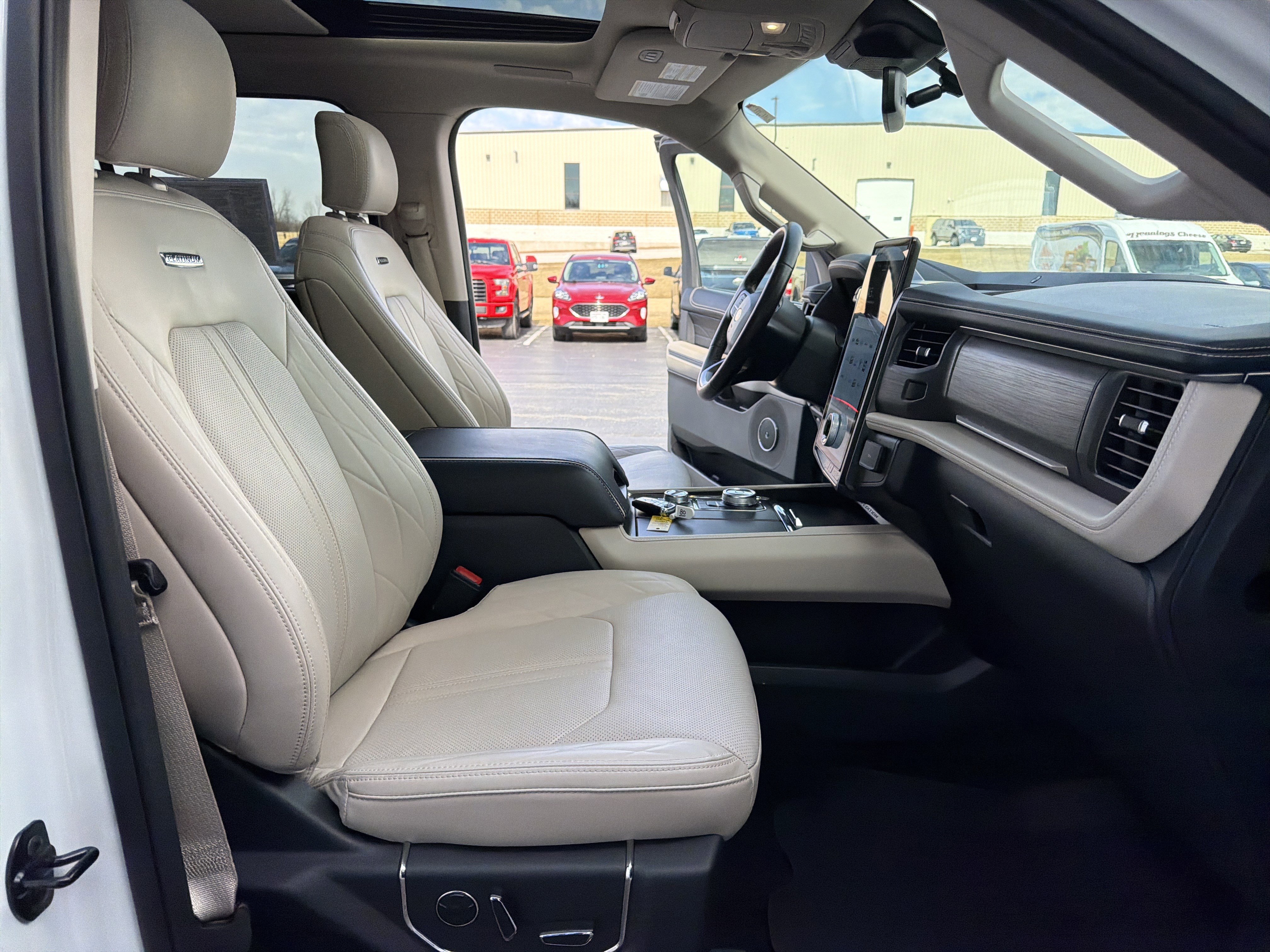 Certified 2024 Ford Expedition Max Platinum AWD/4WD image 36