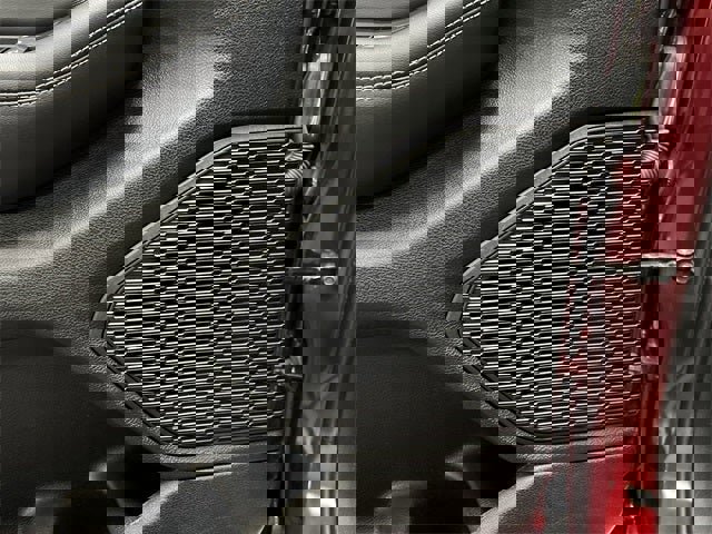 Used 2023 Jeep Grand Cherokee Laredo image 57