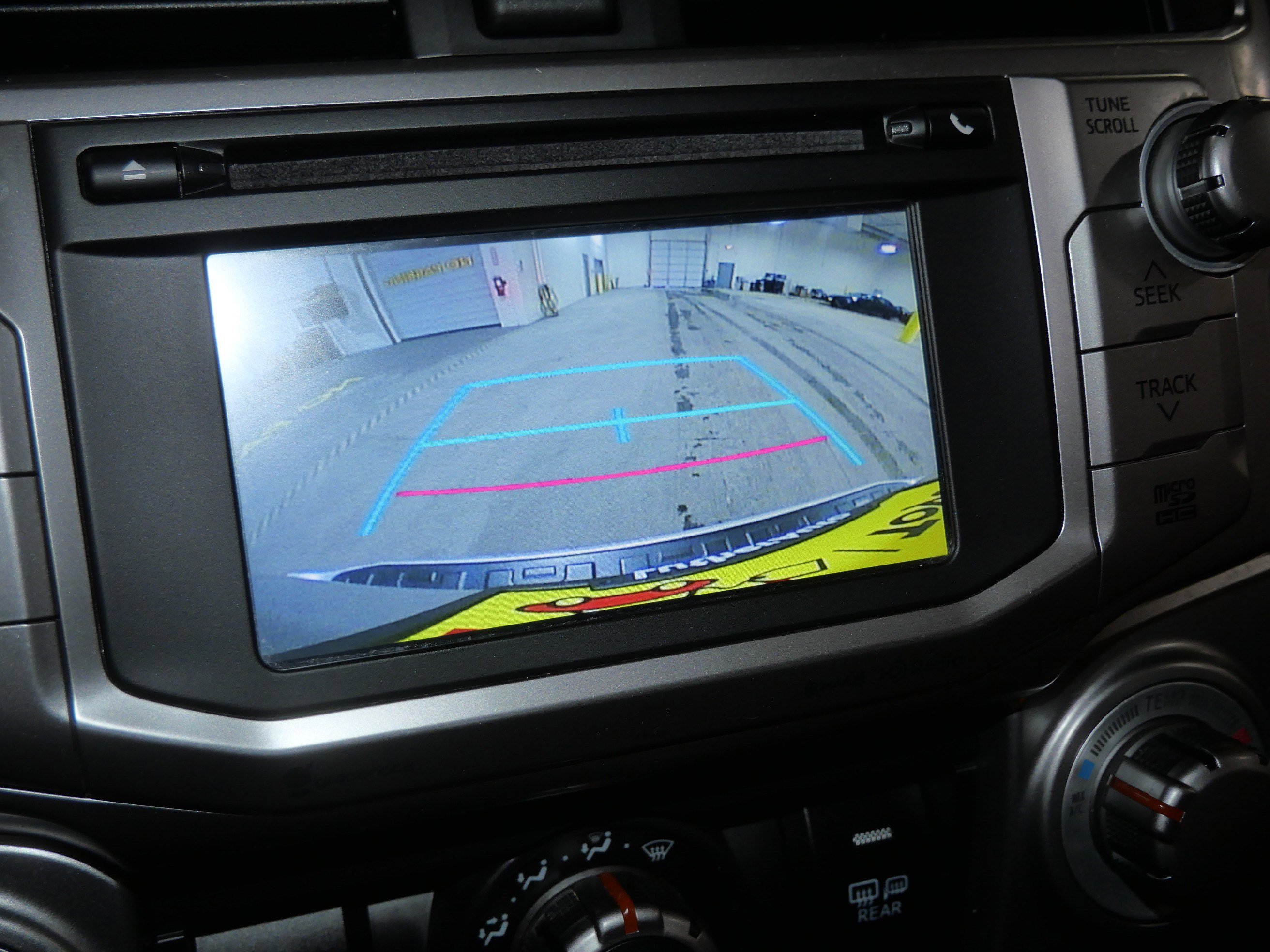 Used 2018 Toyota 4Runner SR5 Premium image 31