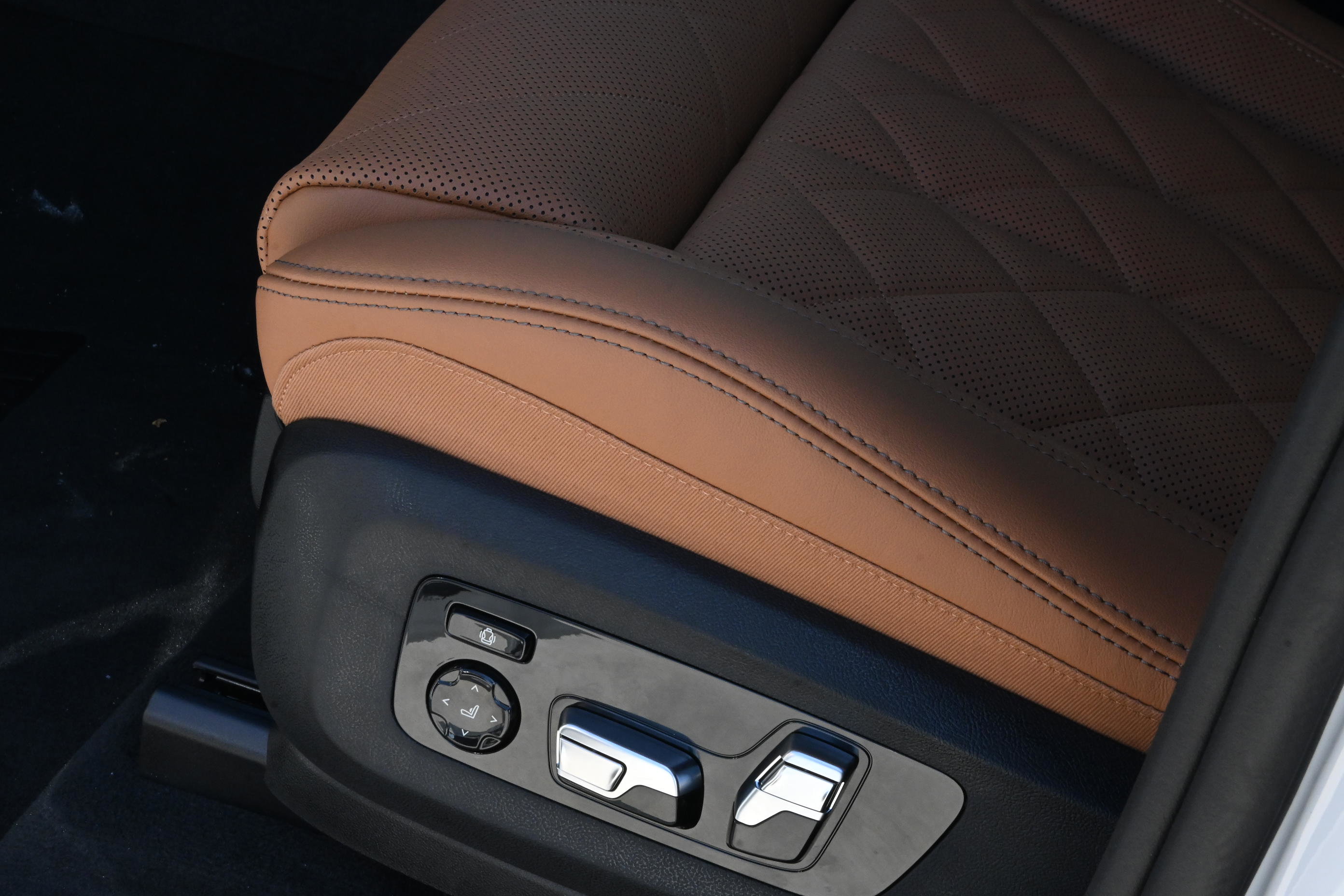 New 2026 BMW X5 xDrive40i AWD/4WD image 27