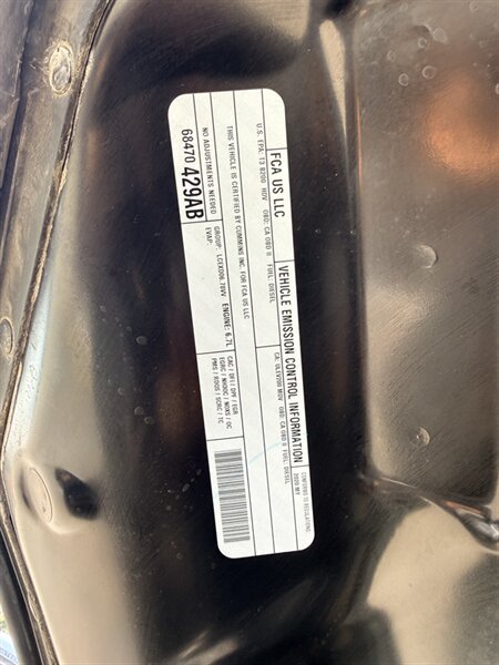 Used 2020 RAM 2500 Limited RWD image 32