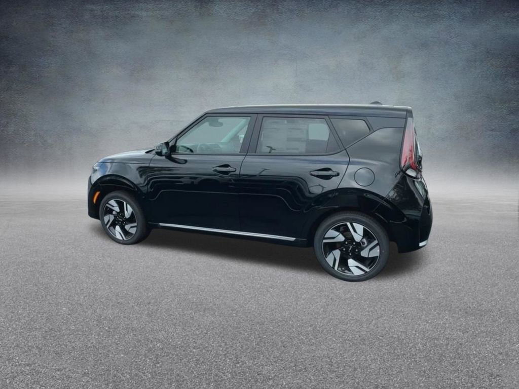 Used 2024 Kia Soul GT-Line FWD image 16
