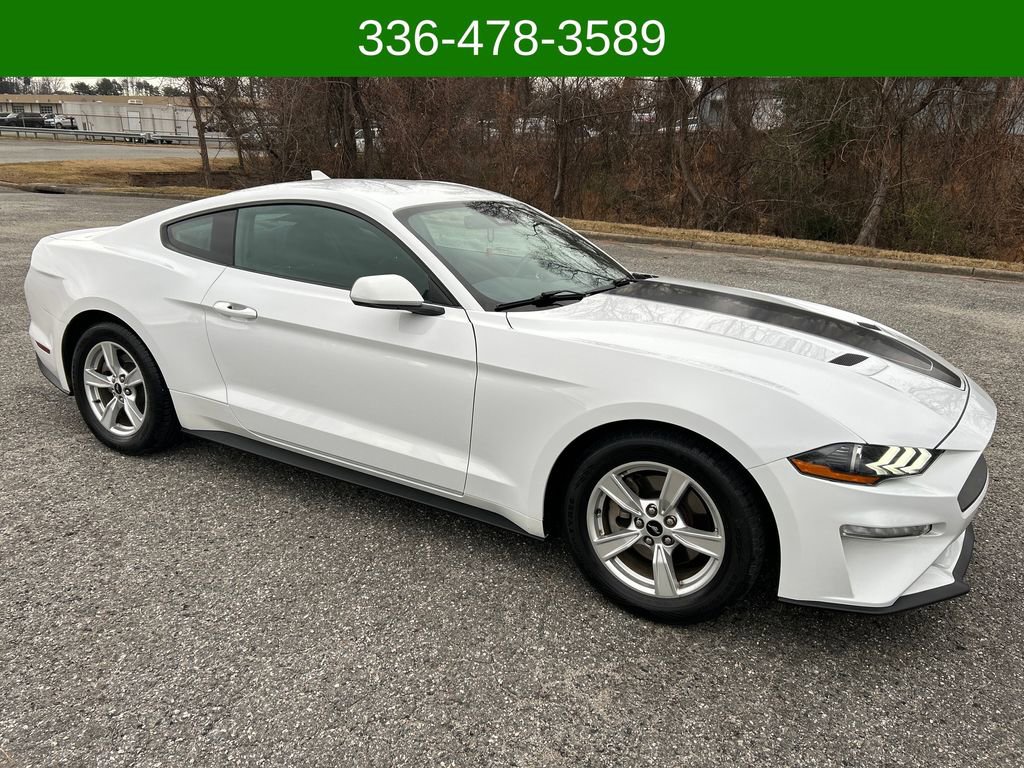 Used 2021 Ford Mustang EcoBoost image 7