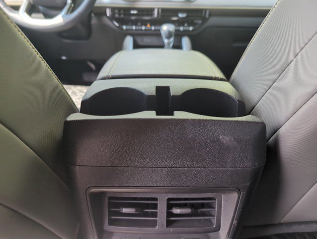 Used 2024 Chevrolet Colorado ZR2 w/ Technology Package AWD/4WD image 19