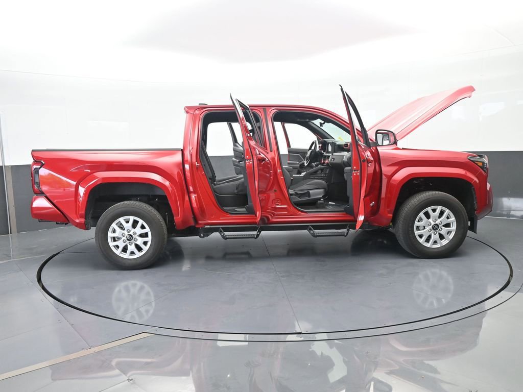 Used 2025 Toyota Tacoma SR5 image 75