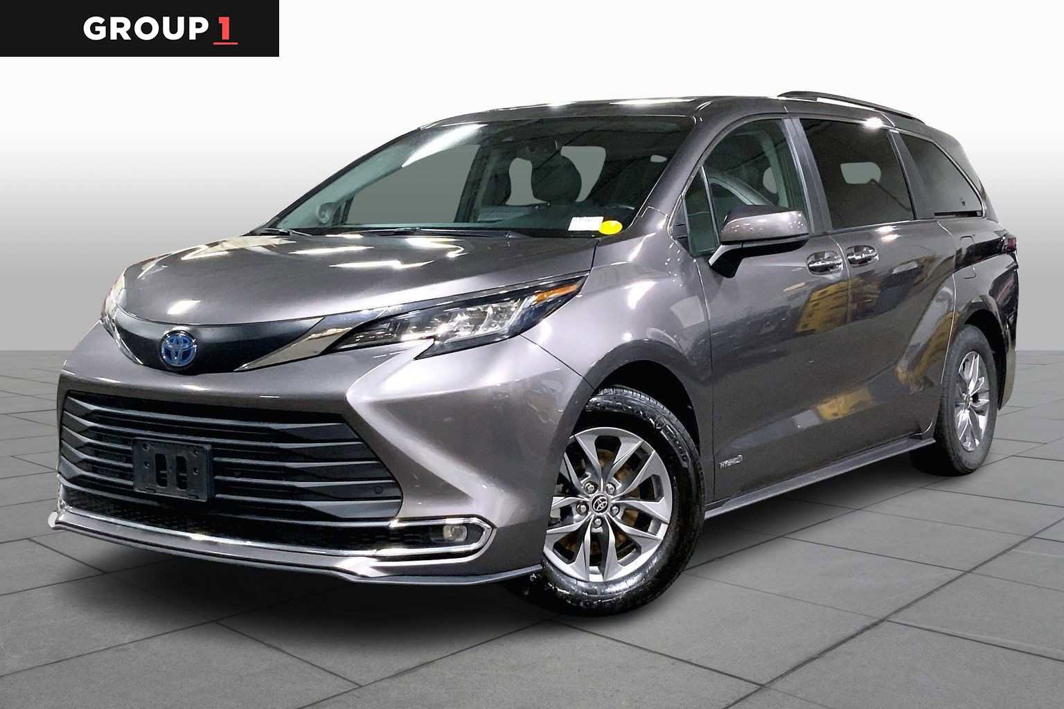 Used 2021 Toyota Sienna XLE w/ XLE Plus Package