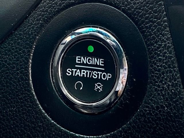 Used 2018 Ford Explorer Limited image 32