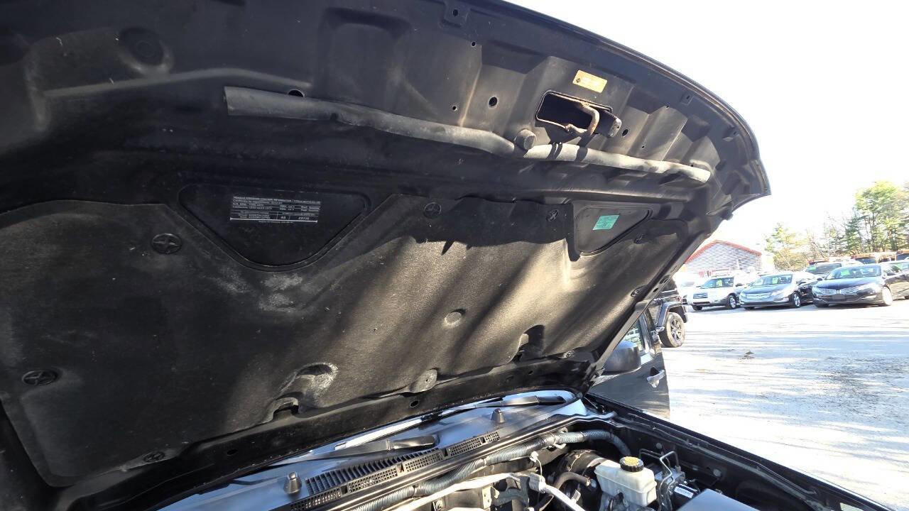 Used 2010 Nissan Xterra S AWD/4WD image 45