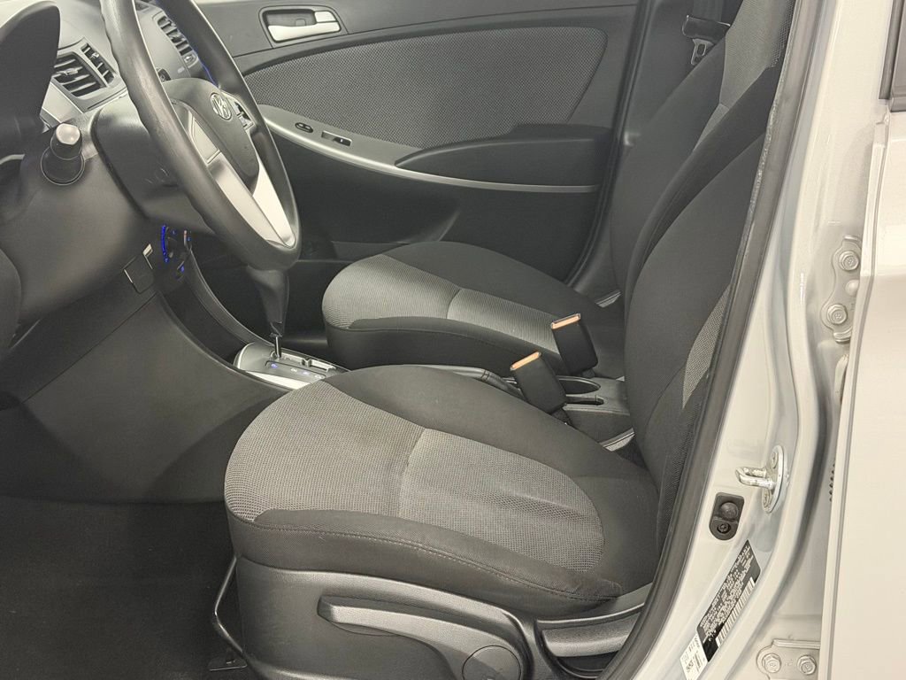 Used 2014 Hyundai Accent GS image 13