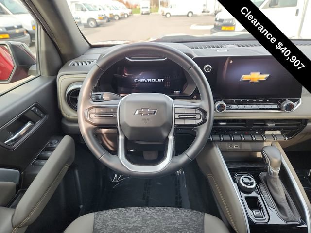 Used 2024 Chevrolet Colorado ZR2 w/ Technology Package image 19