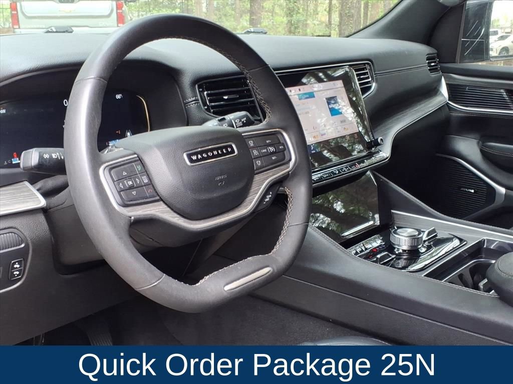 Used 2024 Jeep Wagoneer Series III AWD/4WD image 2