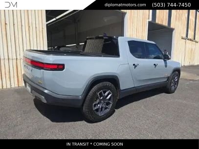 Used 2024 Rivian R1T Adventure AWD/4WD image 4