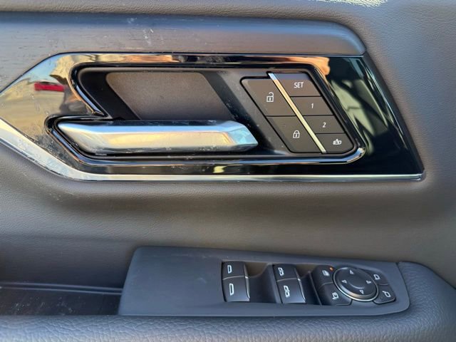 New 2026 GMC Yukon XL Denali w/ Sun & Power Step Package image 15