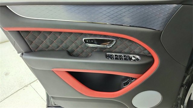 Used 2022 Bentley Bentayga Speed image 33