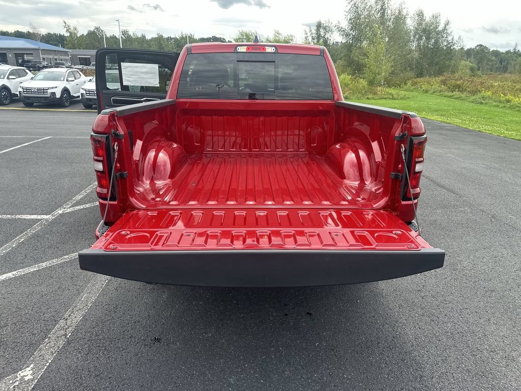 New 2027 RAM 1500 Laramie w/ Night Edition AWD/4WD image 31