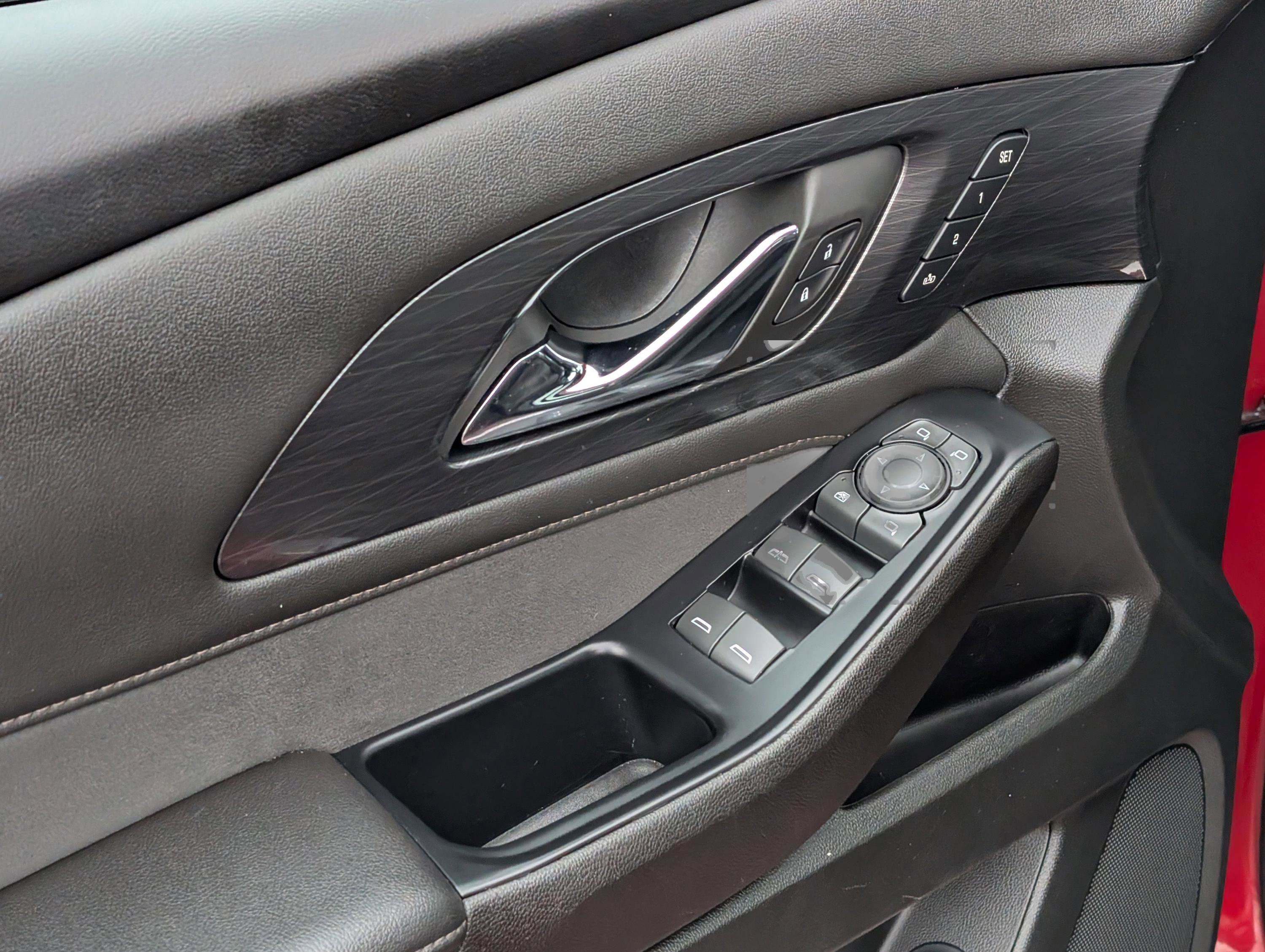 Certified 2023 Chevrolet Traverse High Country w/ LPO, Floor Liner Package image 11