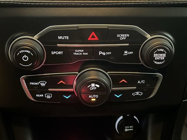 Used 2022 Dodge Charger R/T w/ Plus Group RWD image 17